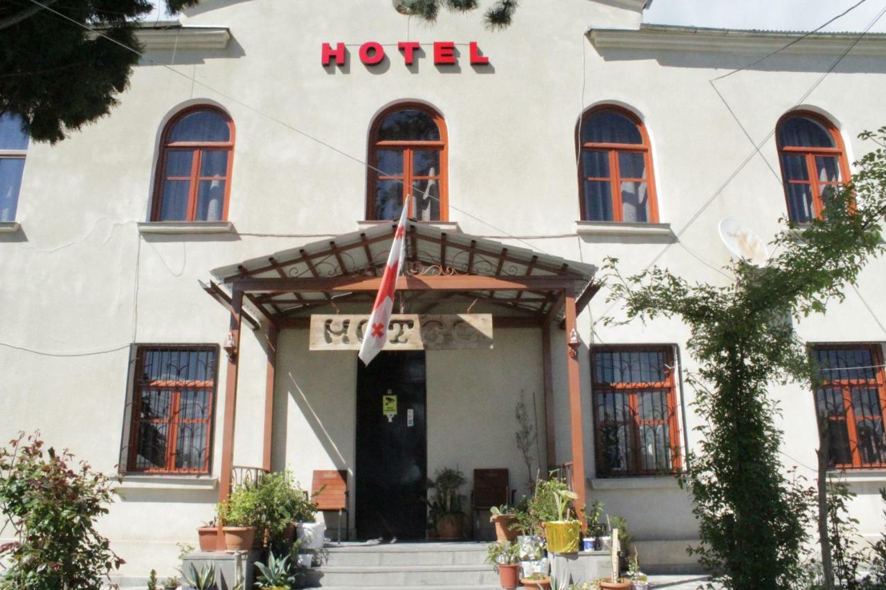 Hotel Kakhaberi Tetritskaro Екстериор снимка
